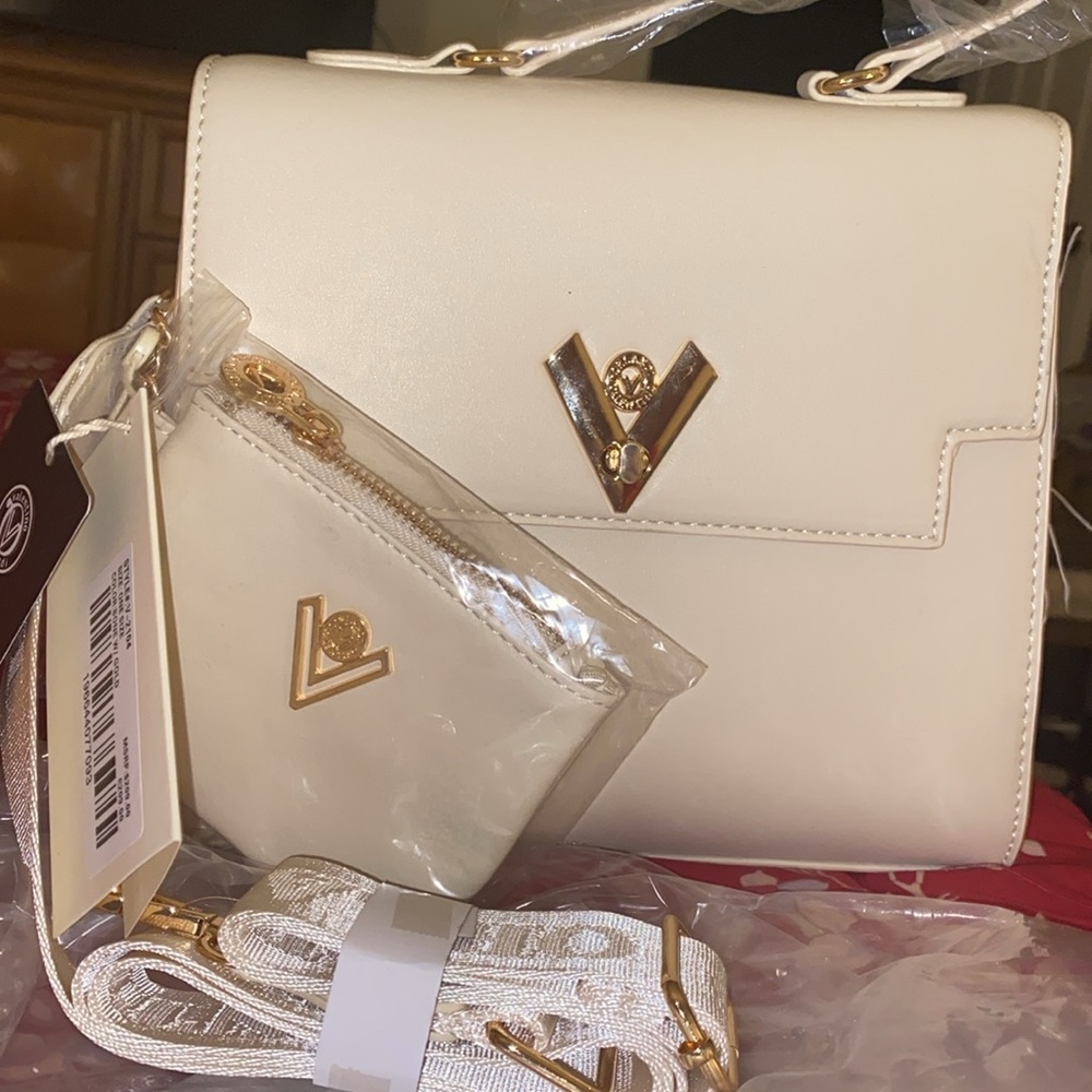 Valentino NWT crossbody with bonus coin wallet - Picture 4 of 12